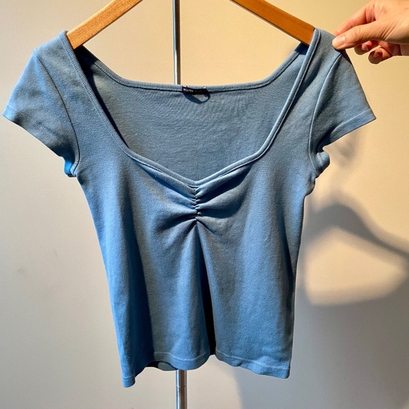 Brandy Melville Tops - Brandy Melville Mabel Top